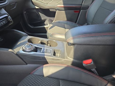 Used 2023 Ford Escape ST-Line w/ Tech Pack #1 AWD/4WD image 22