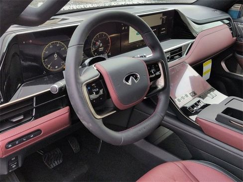 New 2026 INFINITI QX80 Autograph image 11