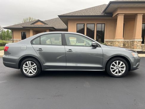Used 2012 Volkswagen Jetta SE image 6
