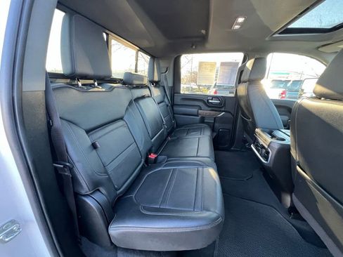 Used 2022 GMC Sierra 2500 Denali image 28