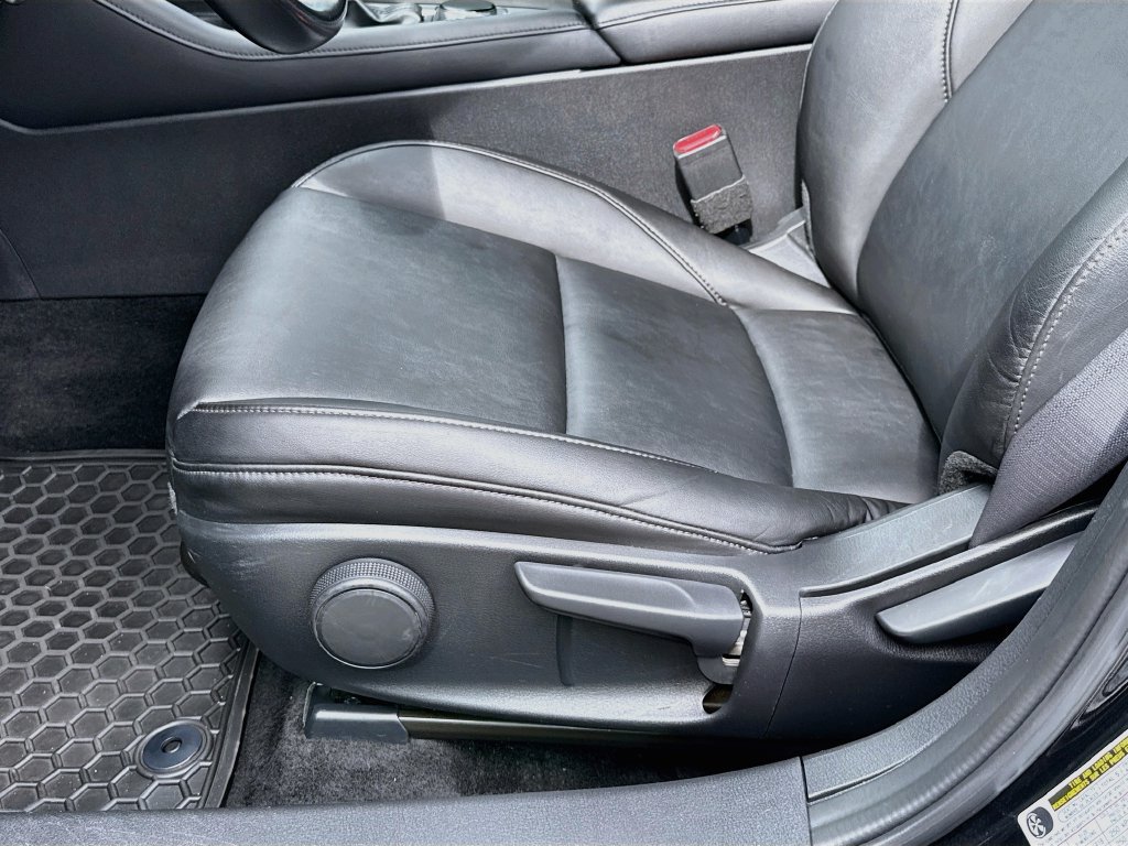 Used 2022 MAZDA MAZDA3 s FWD image 18