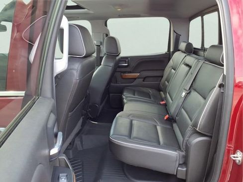 Certified 2018 Chevrolet Silverado 1500 High Country image 11