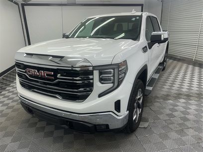 Used 2025 GMC Sierra 1500 SLT w/ SLT Premium Plus Package
