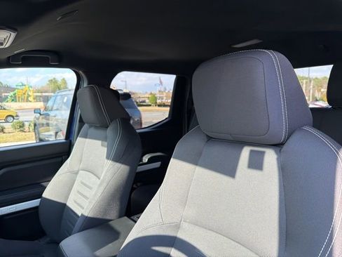 Used 2024 Toyota Tacoma TRD Off-Road image 23