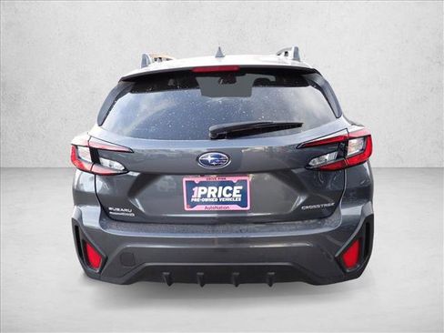 Certified 2024 Subaru Crosstrek 2.0i Premium image 3