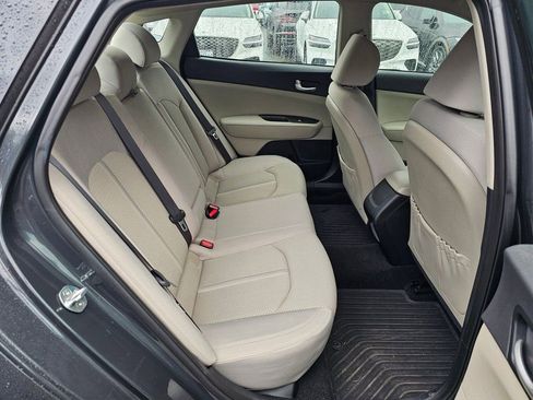 Used 2016 Kia Optima LX image 24