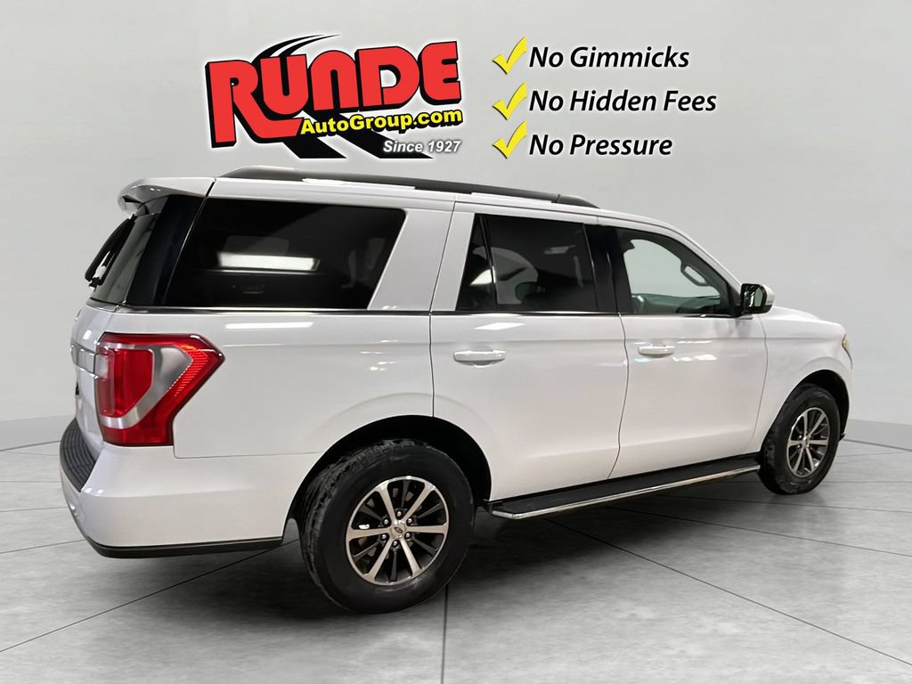 Used 2019 Ford Expedition XLT w/ Equipment Group 202A AWD/4WD image 5