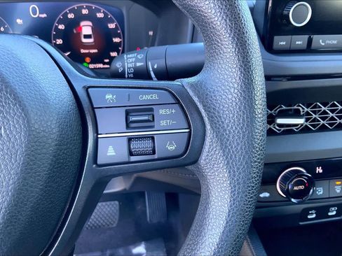 Used 2024 Honda Accord EX image 22