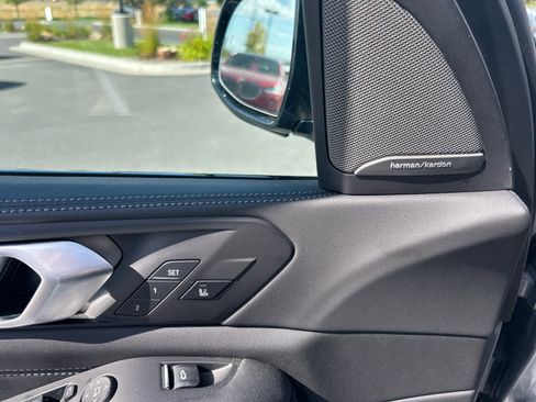 Used 2024 BMW X5 xDrive50e w/ M Sport Package AWD/4WD image 21