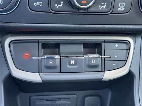 Used 2022 GMC Terrain Denali w/ Denali Premium Package image 27