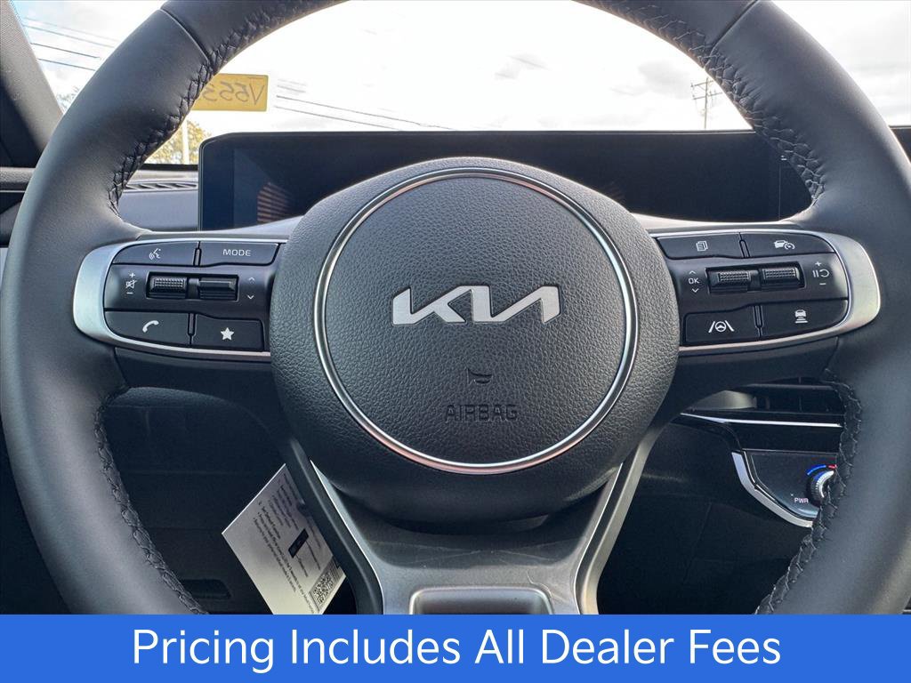 New 2027 Kia K5 GT-Line FWD image 13