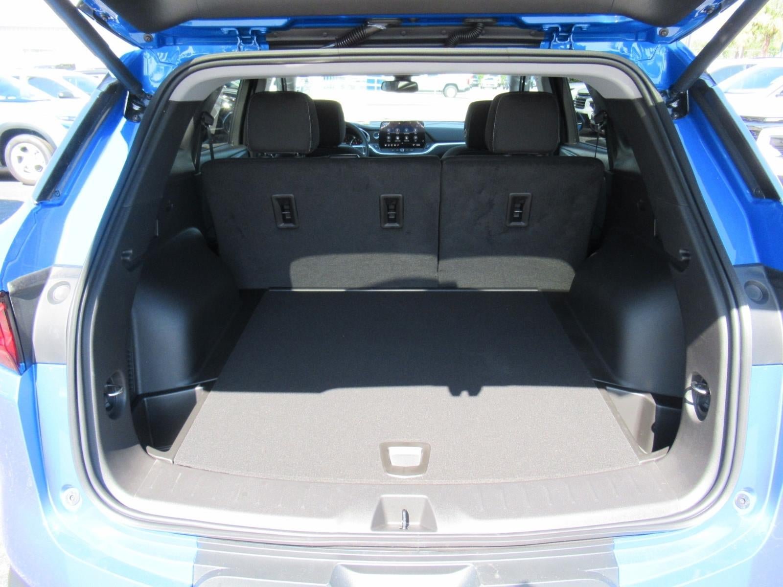 New 2026 Chevrolet Blazer LT w/ Convenience Package FWD image 32