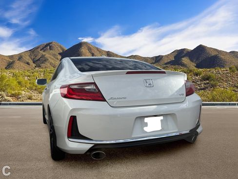 Used 2016 Honda Accord EX-L image 3