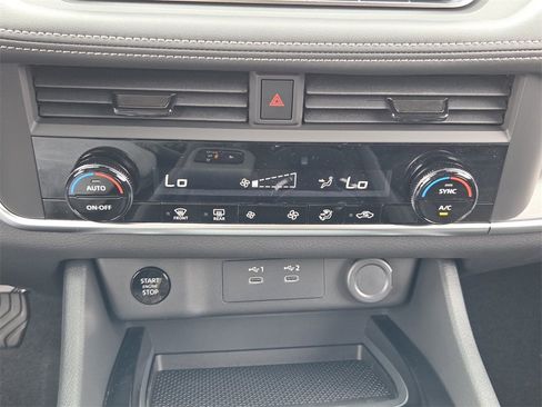 New 2026 Nissan Rogue SV image 19