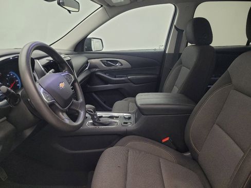 Used 2021 Chevrolet Traverse LS FWD image 17