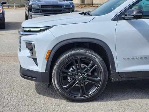 New 2026 Chevrolet Traverse LT w/ Driver Confidence Package FWD image 8