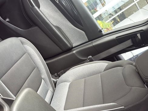 Used 2025 Chevrolet TrailBlazer LT image 19