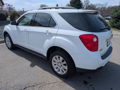 Used 2011 Chevrolet Equinox LT image 7