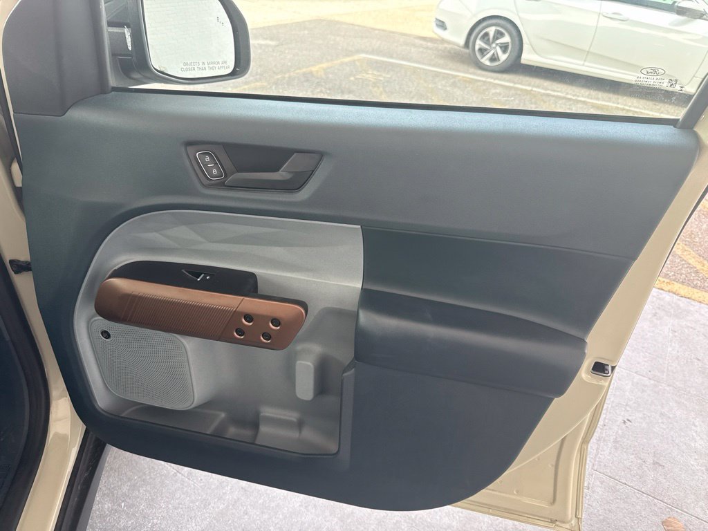 Used 2024 Ford Maverick Lariat FWD image 40