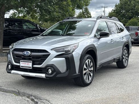 Used 2024 Subaru Outback Limited AWD/4WD image 2