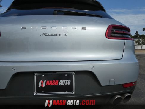 Used 2017 Porsche Macan S AWD/4WD image 9