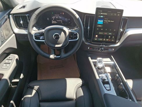 New 2026 Volvo XC60 B5 Ultra w/ Protection Package Premier AWD/4WD image 8