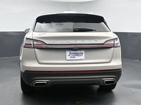 Used 2022 Lincoln Nautilus Reserve AWD/4WD image 9