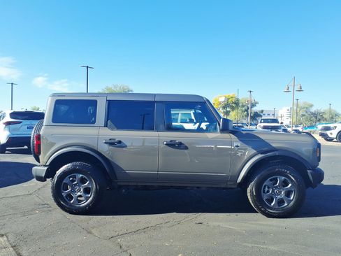 Used 2025 Ford Bronco Big Bend image 7