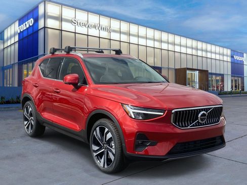 New 2025 Volvo XC40 B5 Plus w/ Climate Package image 1