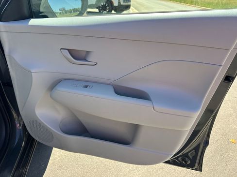 New 2026 Hyundai Kona SE FWD image 15