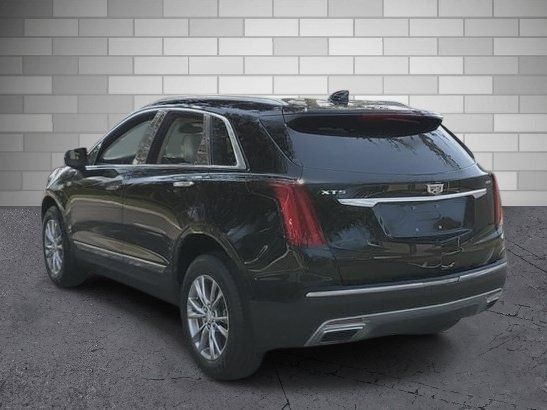Used 2021 Cadillac XT5 Premium Luxury w/ LPO, Premium Carpet Package FWD image 6