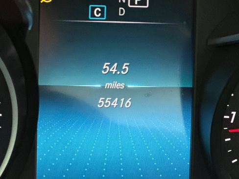 Used 2020 Mercedes-Benz C 300 Sedan image 27