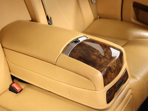 Used 2016 Rolls-Royce Ghost image 68