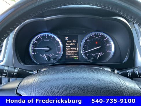 Used 2018 Toyota Highlander XLE AWD/4WD image 32