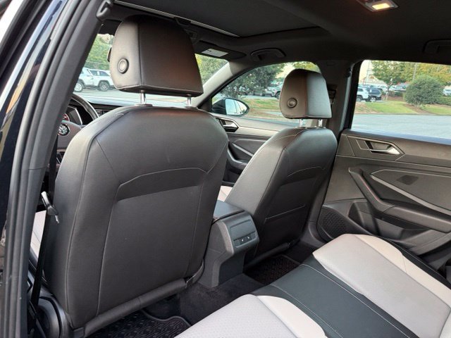 Used 2019 Volkswagen Jetta R-Line w/ R-Line Cold Weather Package FWD image 25