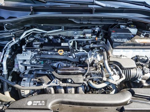 Certified 2023 Toyota Corolla Cross XLE w/ Convenience Package FWD image 31