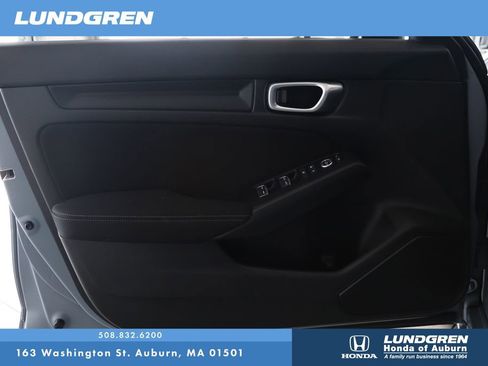 Used 2023 Honda Civic Sport image 9