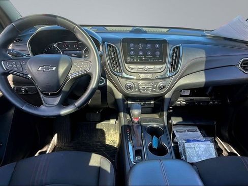 Used 2023 Chevrolet Equinox RS image 7