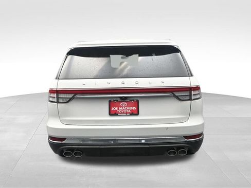 Used 2020 Lincoln Aviator Reserve w/ Equipment Group 202A AWD/4WD image 6