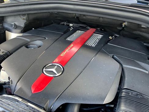 Used 2018 Mercedes-Benz GLE 43 AMG AMG GLE 43 image 33