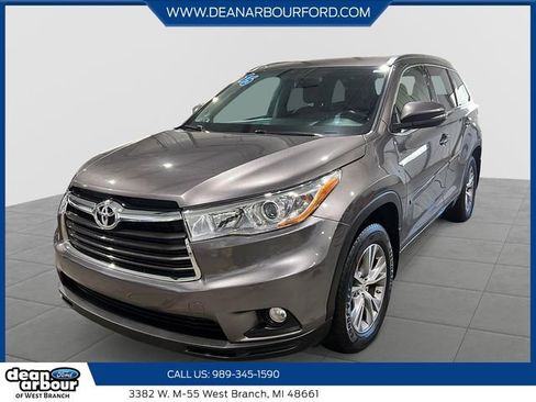 Used 2015 Toyota Highlander XLE AWD/4WD image 1