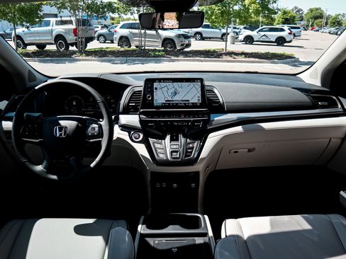 New 2026 Honda Odyssey Elite image 29