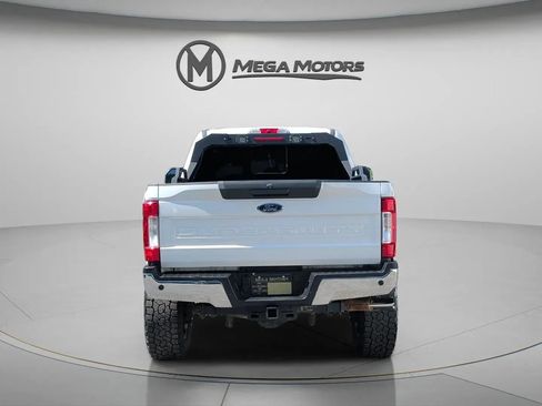 Used 2019 Ford F350 XLT w/ XLT Premium Package AWD/4WD image 6