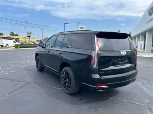 Certified 2024 Cadillac Escalade Sport w/ LPO, ONYX Package AWD/4WD image 10