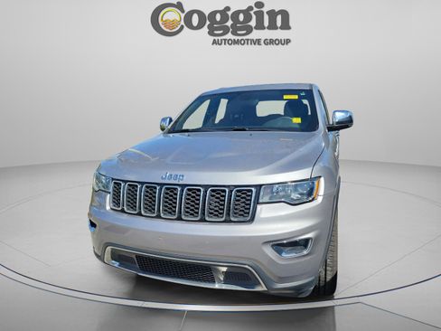 Used 2019 Jeep Grand Cherokee Limited image 2