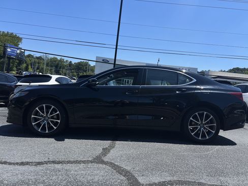 Used 2016 Acura TLX V6 w/ Technology Package FWD image 2