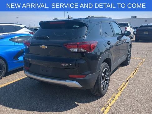 Used 2024 Chevrolet TrailBlazer LT w/ LT Cold Weather Package image 7