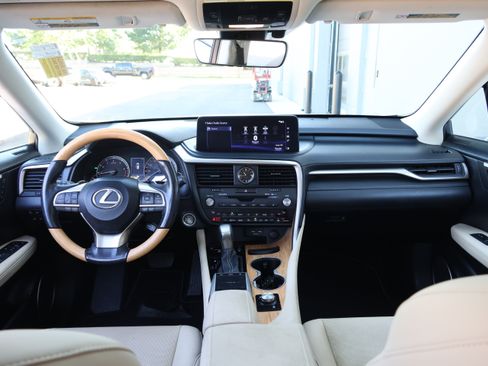 Used 2021 Lexus RX 350L FWD w/ Premium Package image 16