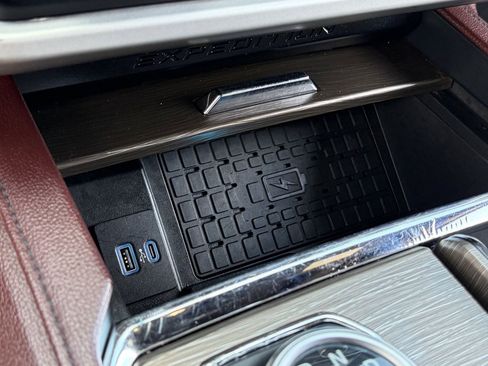 Certified 2023 Ford Expedition Limited AWD/4WD image 30