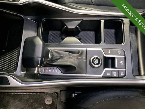 Used 2025 Kia Sorento EX w/ Panoramic Sunroof Package FWD image 17